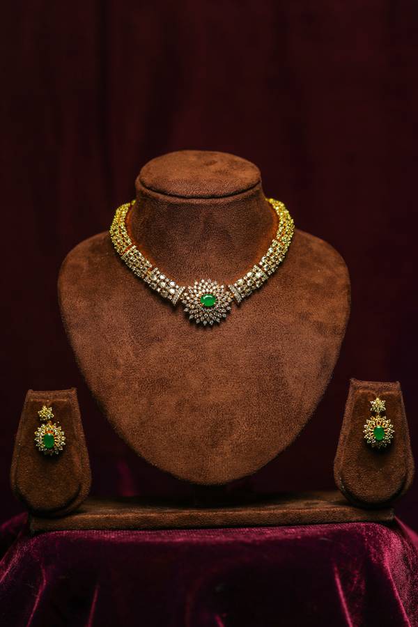  Royal Sunburst Emerald & Triple-Strand Diamond Choker Set