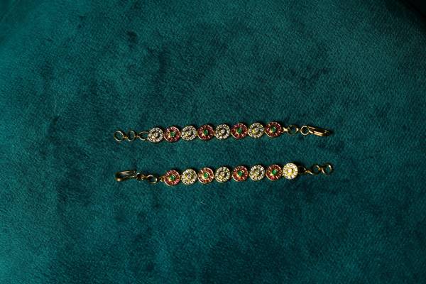 Heritage Multi-Color Kemp Stone Linked Matilu / Ear Chains Set
