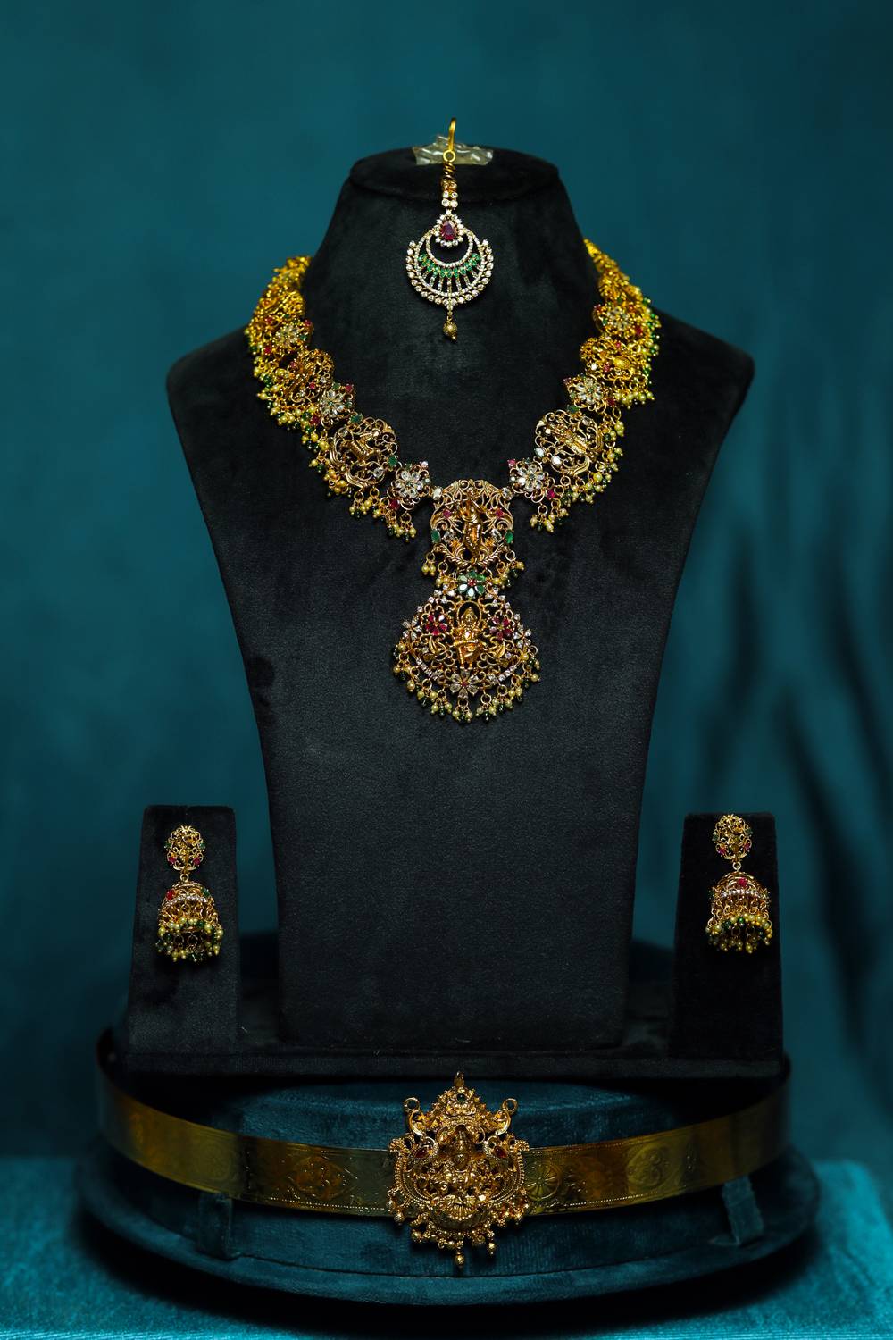 Divine Lakshmi & Dasavatharam Antique Nakshi Temple Jewellery Set