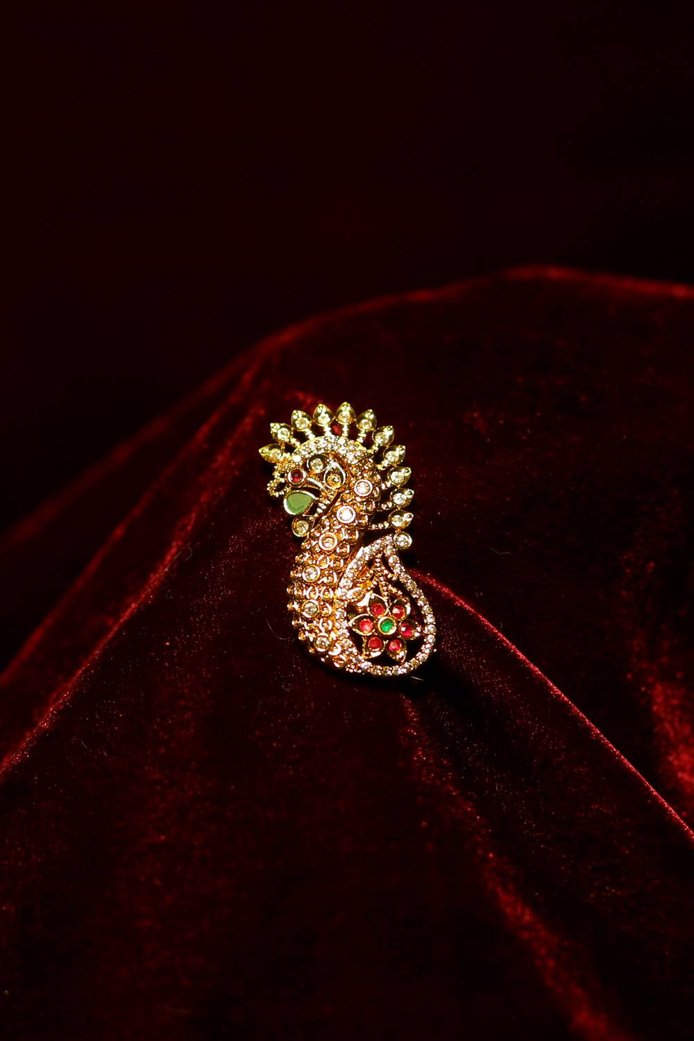 Antique Gold-Plated Peacock Heritage Saree Pin Brooch