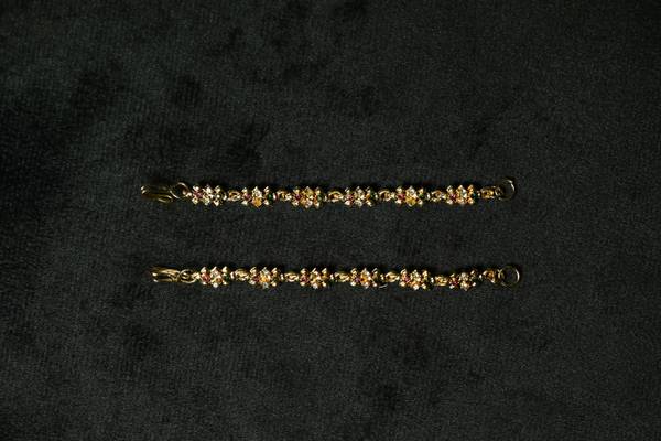  Heritage Multi-Color Floral Kemp Linked Matilu / Ear Chains Set