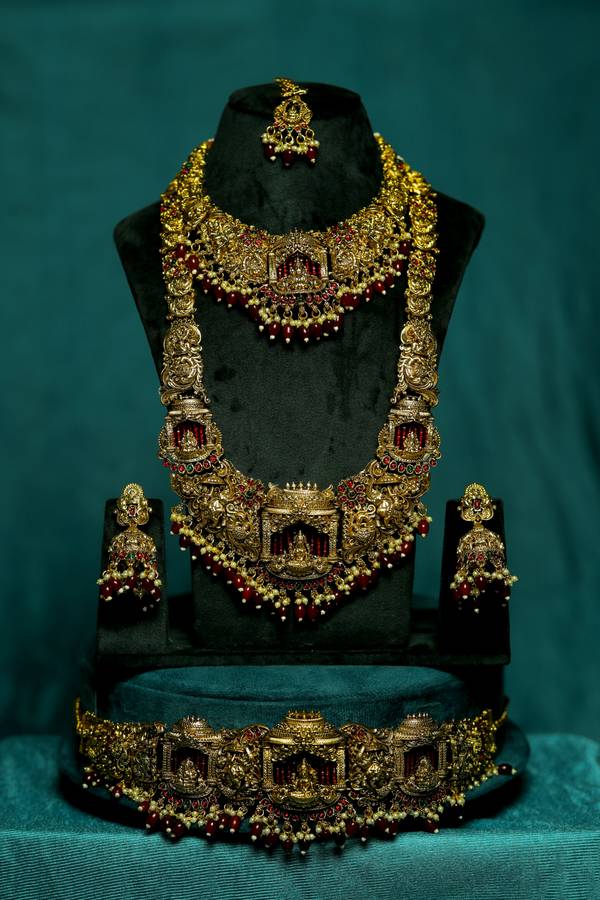 Royal Red & Antique Gold Temple Bridal Jewellery Set[5-Piece Combo]
